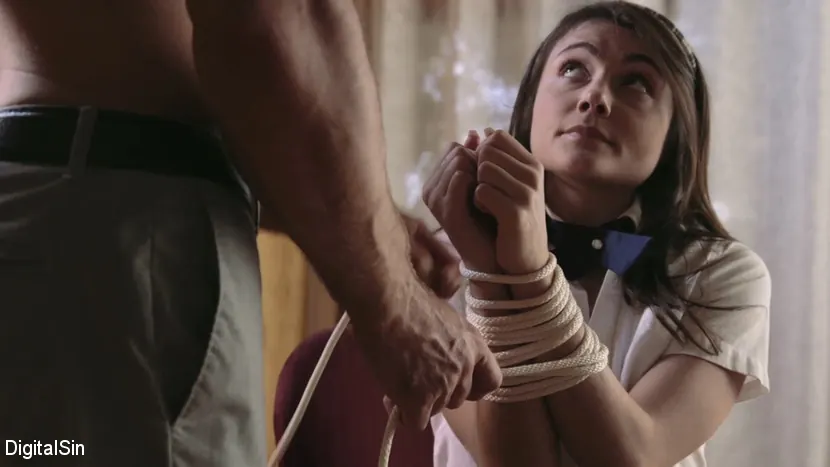 Kink Partners 'いたずらな小さな大学の女子高生がバインドされます' 主演 Adria Rae (写真 14)