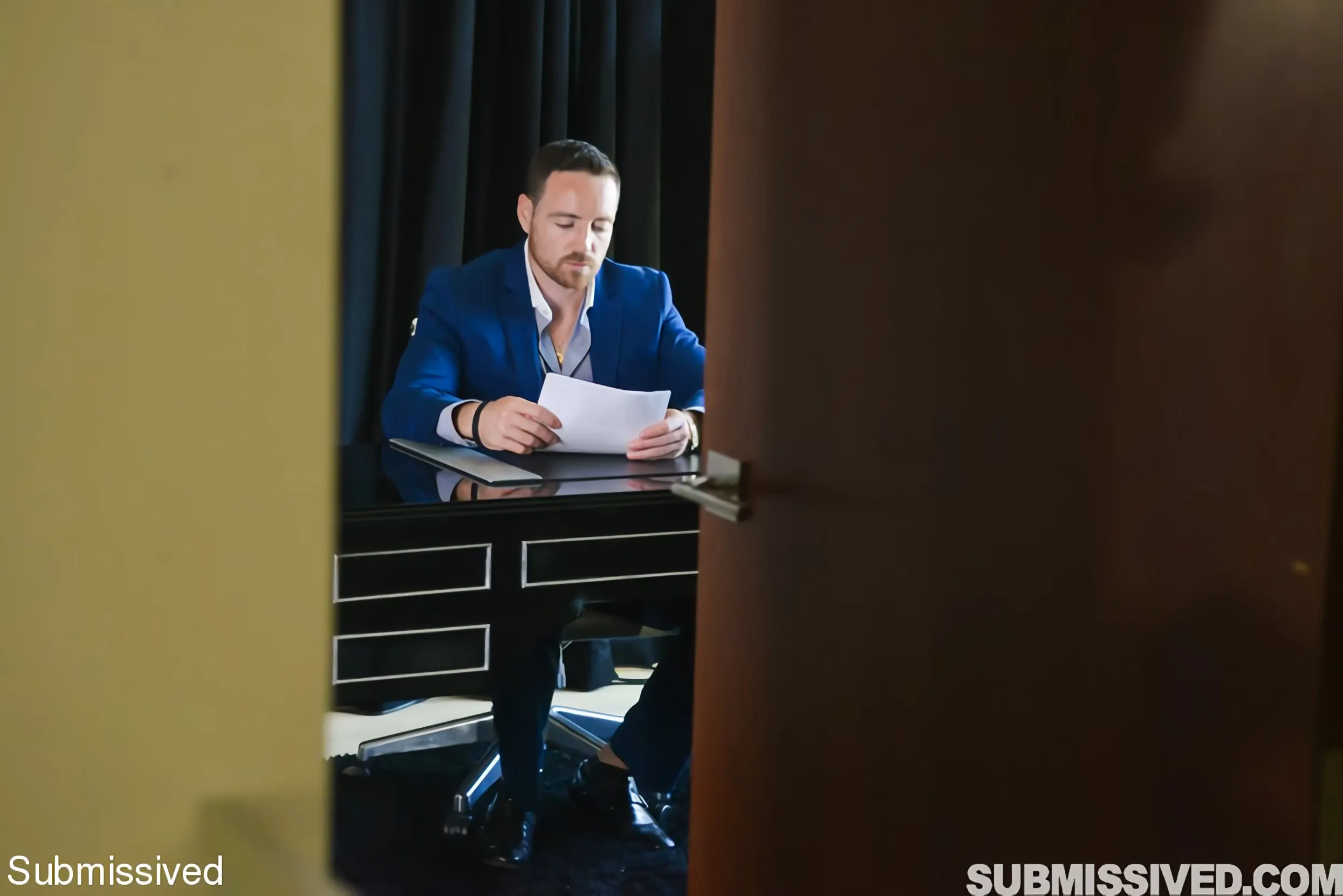 Kink Partners '私はあなたの上司です' 主演 Alexa Grace (写真 4)