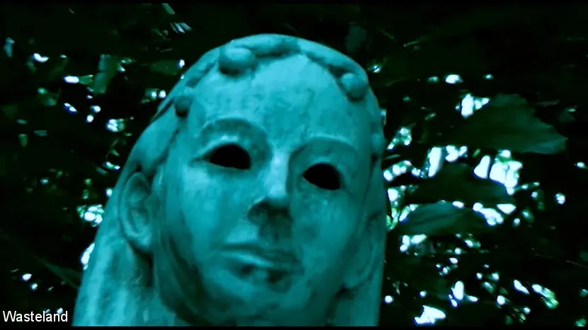 Kink Partners 'En la niebla - Episodio 9: La virgen y el vampiro' protagonizando Alicia Avery (foto 2)