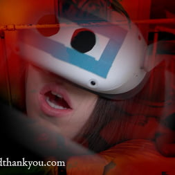 Allie Heart に 'Kink Partners' エンドレスVRゴーイング検査 (サムネイル 2)