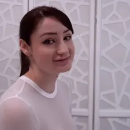 Allie Heart に 'Kink Partners' アリーのチンポの痴女 (サムネイル 4)