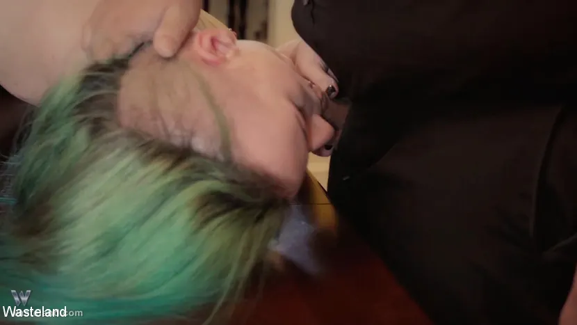 Ami Mercury に 'ペイジを回す:第4章' from 'Kink Partners' (写真 14) Kink Partners 'ペイジを回す:第4章' 主演 Ami Mercury (写真 14)