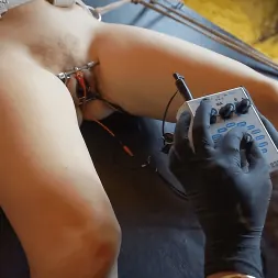 An Li en 'Kink Partners' Miedo a soltar: control de la respiración (Miniatura 2)