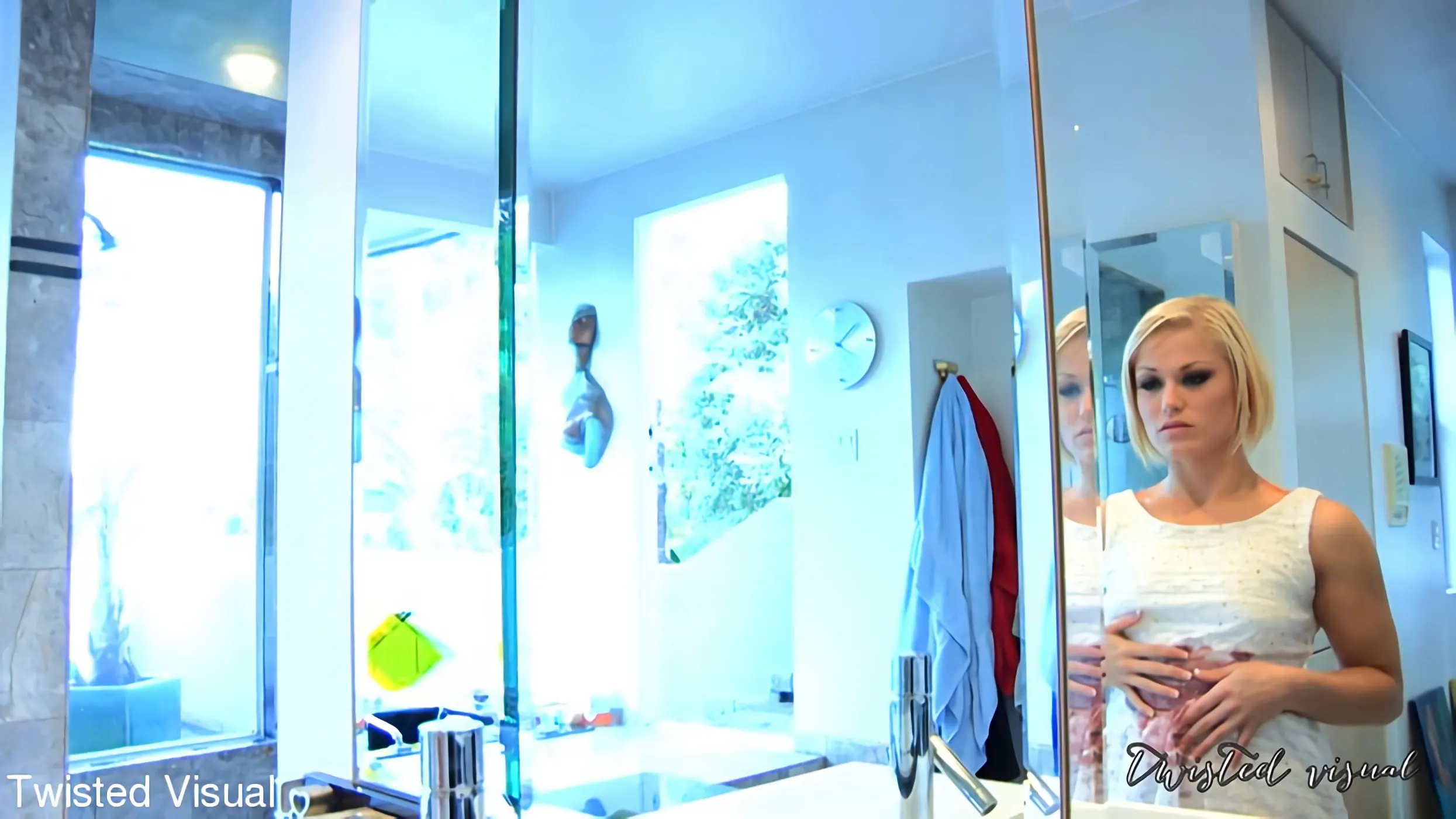 Kink Partners 'Has Her Ass Showered With Cum' starring Ash Hollywood (Photo 4)