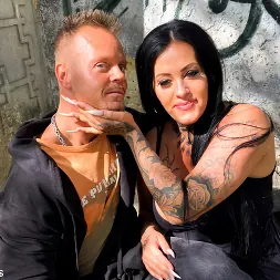 Ashley Cumstar in 'Kink Partners' Beautiful Old Bitch Ashley Cumstar Gets Her Pussy Pounded in Public. (Thumbnail 3)