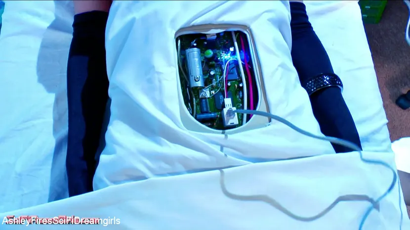 Kink Partners 'SciFi Dreamgirls: Violet - The Creation' starring Ashley Fires (Photo 15)