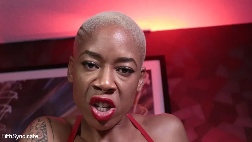 Ashley Paige に '変態ジョイ:ラテックスクラッド女神' from 'Kink Partners' (写真 15) Kink Partners '変態ジョイ:ラテックスクラッド女神' 主演 Ashley Paige (写真 15)