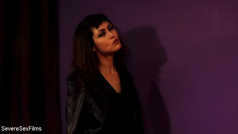 Kink Partners '司祭への復讐:パート2' 主演 Audrey Noir (写真 1)