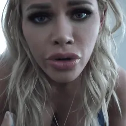 Barrett Blade に 巨乳ブロンドのジェッサローズはそれが荒いのが好きです (写真 9) Barrett Blade に 'Kink Partners' 巨乳ブロンドのジェッサローズはそれが荒いのが好きです (サムネイル 9)