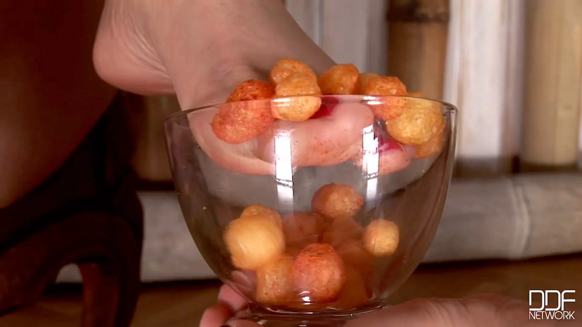 Kink Partners 'La monada se convierte en esclava' protagonizando Blue Angel (foto 22)