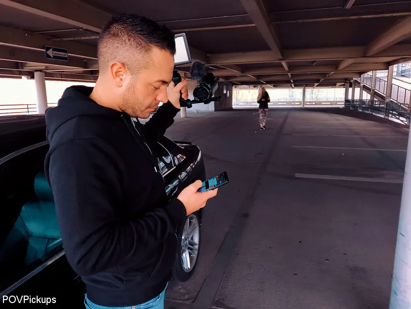 Kink Partners 'Follando en un aparcamiento sucio con una chica rubia de silicona' protagonizando Cam Angel (foto 1)