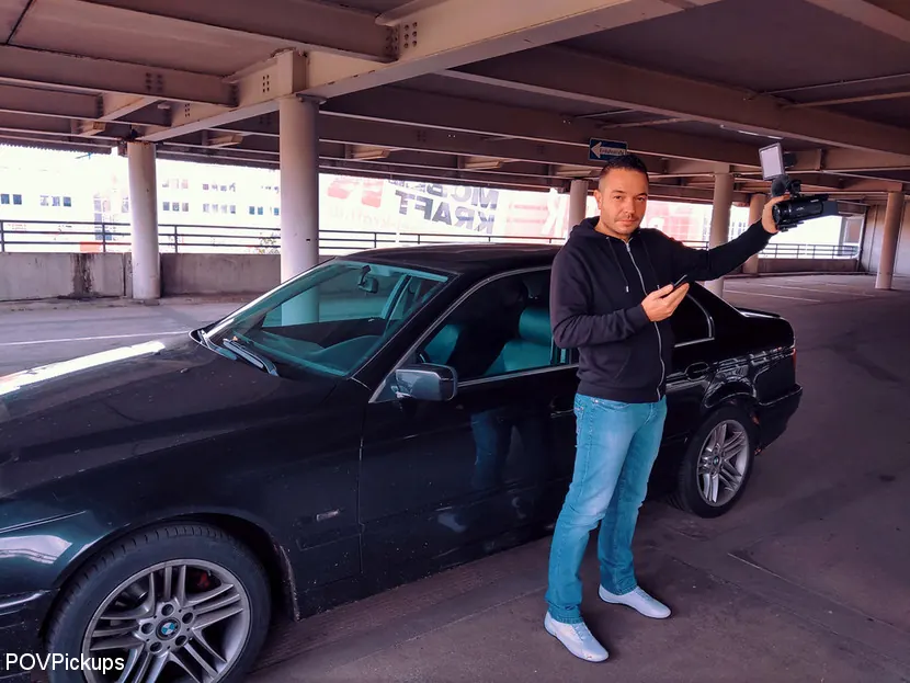 Kink Partners 'Follando en un aparcamiento sucio con una chica rubia de silicona' protagonizando Cam Angel (foto 2)