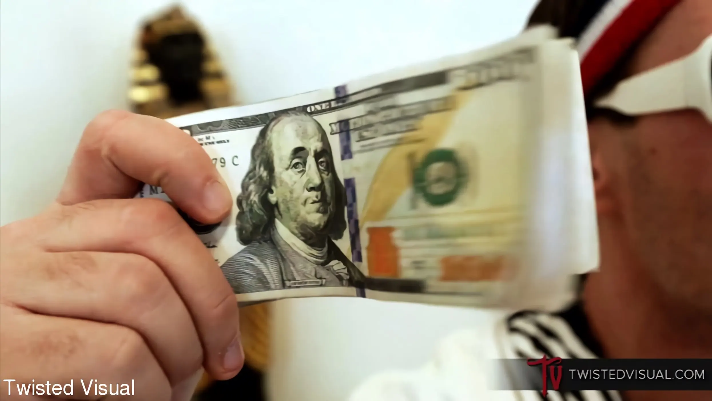 Kink Partners 'Trío en piscina cubierta' protagonizando Carter Cruise (foto 3)