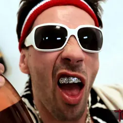 Carter Cruise に 'Kink Partners' 屋内プール三人組 (サムネイル 5)