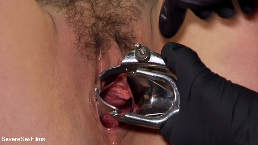 Kink Partners 'Asilo (Parte 1)' protagonizando Charlotte Cross (foto 16)