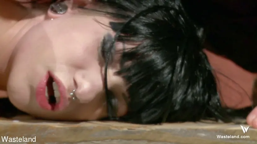 Kink Partners 'Cheri va hasta el final: Cheri Rose, Master Johnny' protagonizando Cheri Rose Mort (foto 6)