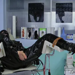 Cheyenne de Muriel に 'Kink Partners' シャイアン・ド・ミュリエル:診療所 (サムネイル 12)