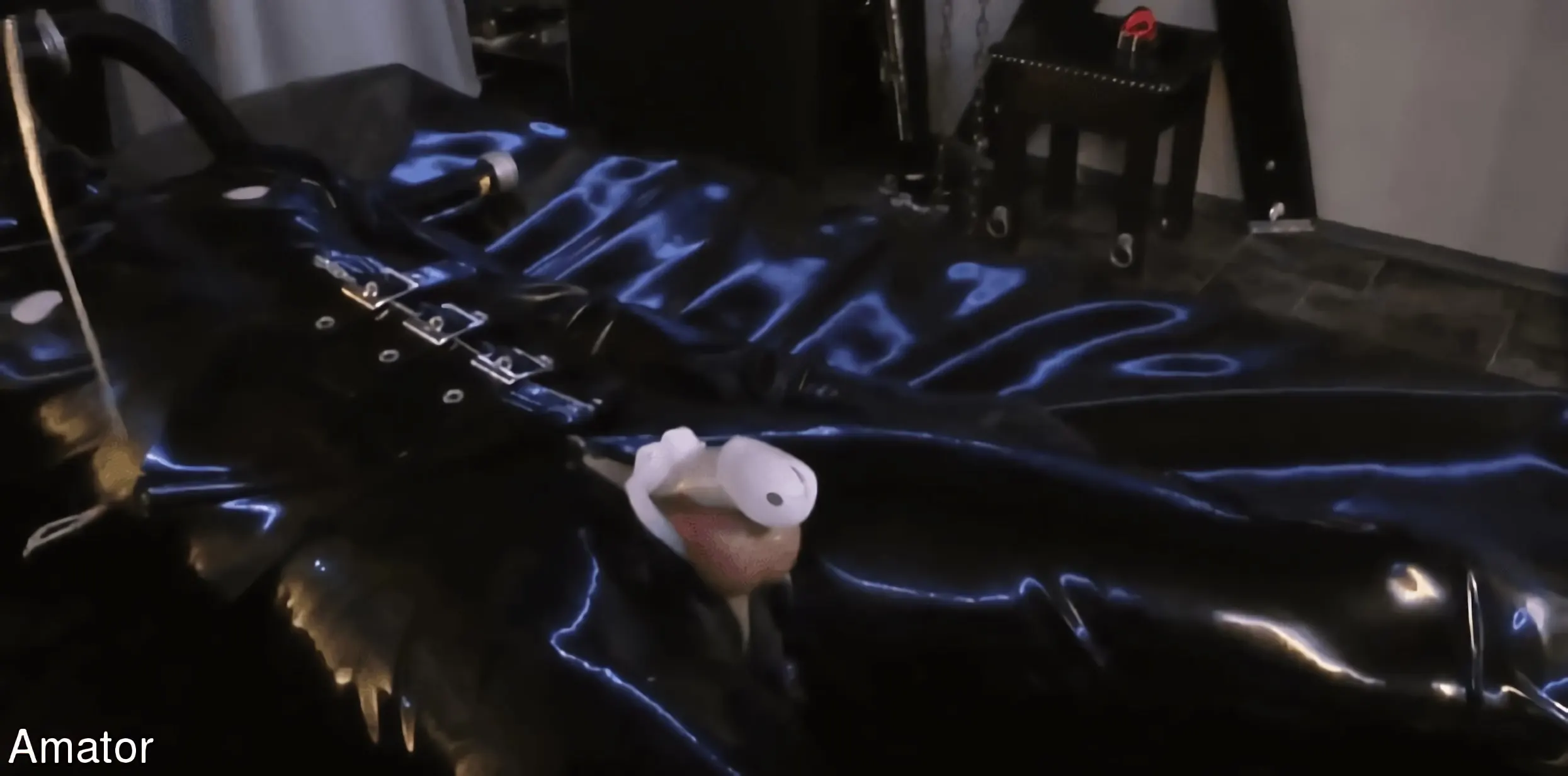 Kink Partners 'No podía dejar de masturbarse (parte 3)' protagonizando Cheyenne de Muriel (foto 6)