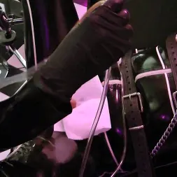 Cheyenne de Muriel in Schrei Wenn Du Kannst: Kapitel 2 (Photo 8) Cheyenne de Muriel in 'Kink Partners' Schrei Wenn Du Kannst: Kapitel 2 (Thumbnail 8)