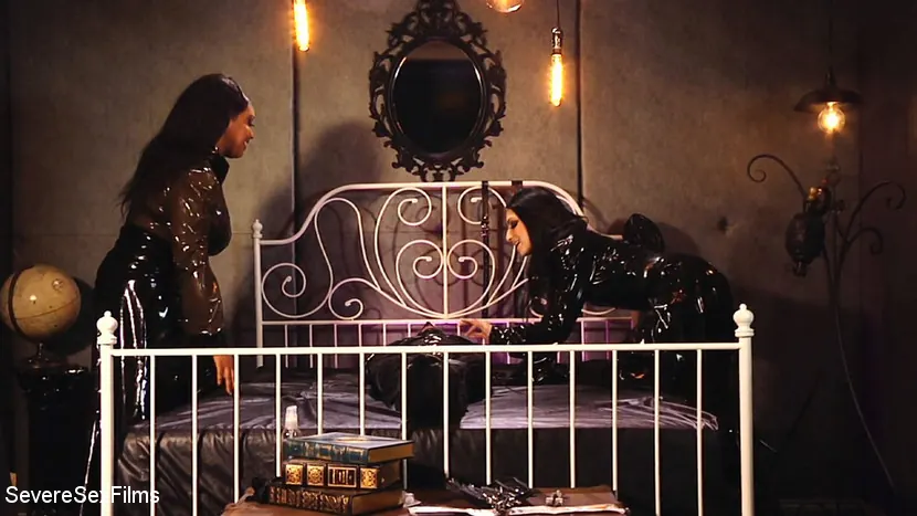 Kink Partners 'Bring out the Gimp (Part 1 of 3)' starring Cybill Troy (Photo 1)