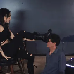 Cybill Troy en 'Kink Partners' Puta de un dólar (Miniatura 7)