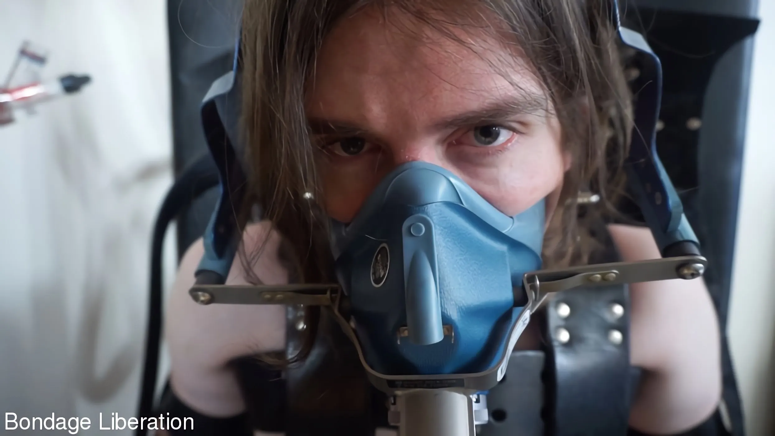 Kink Partners 'Ahorra tu aliento' protagonizando Dart_Tech (foto 7)