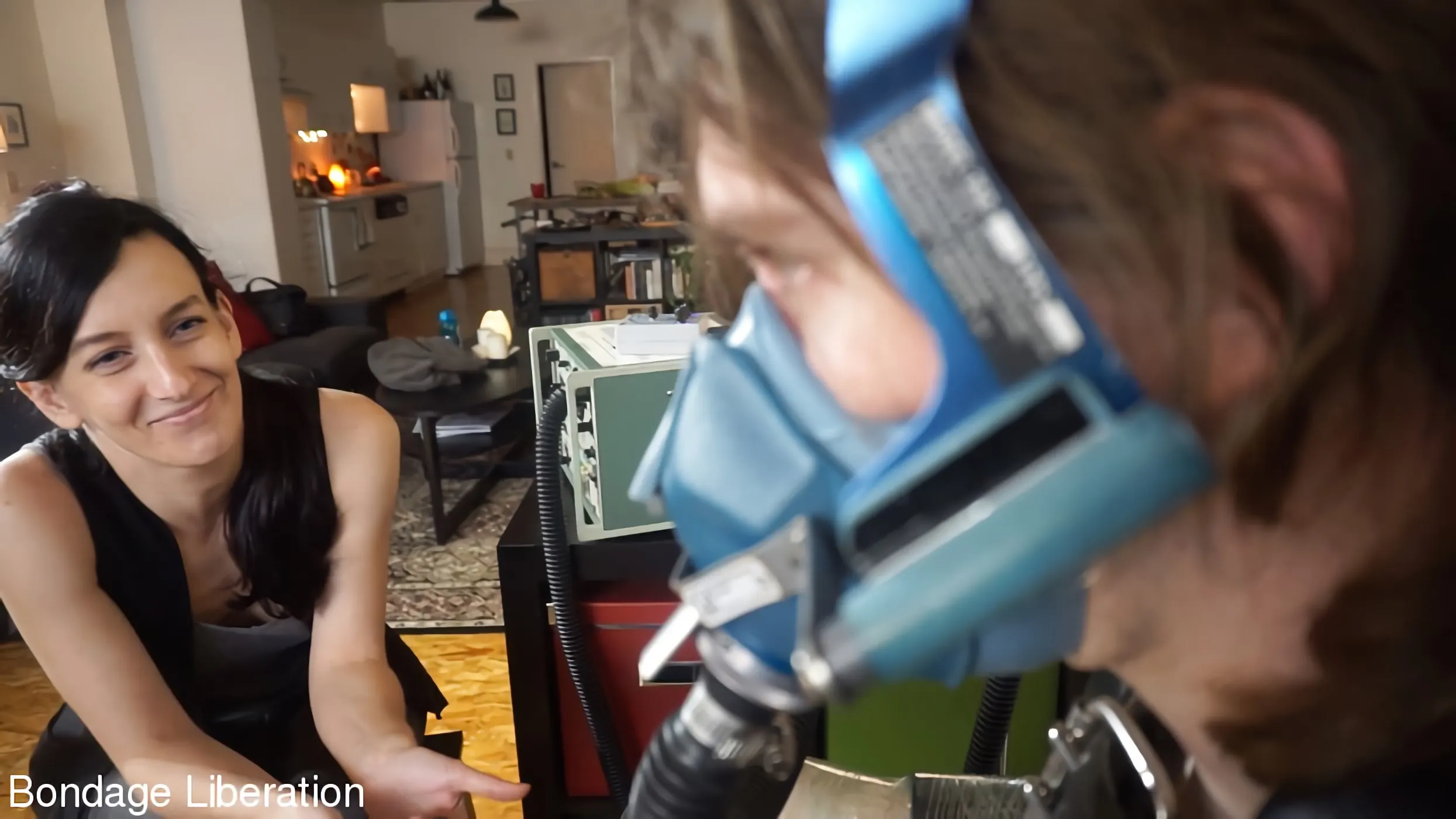 Kink Partners 'Ahorra tu aliento' protagonizando Dart_Tech (foto 12)