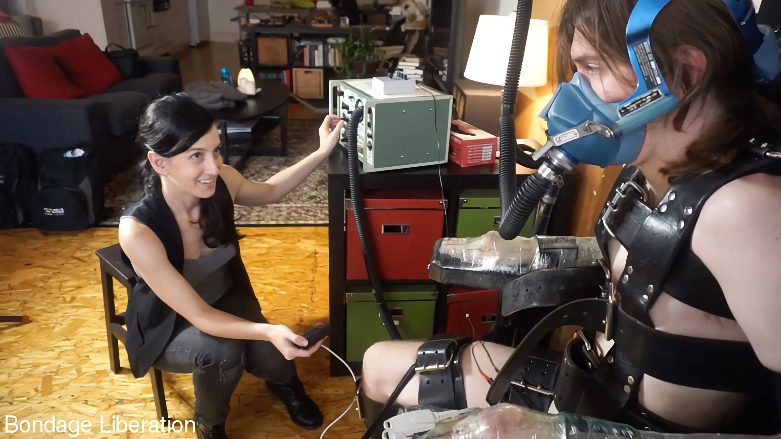 Kink Partners 'Ahorra tu aliento' protagonizando Dart_Tech (foto 19)