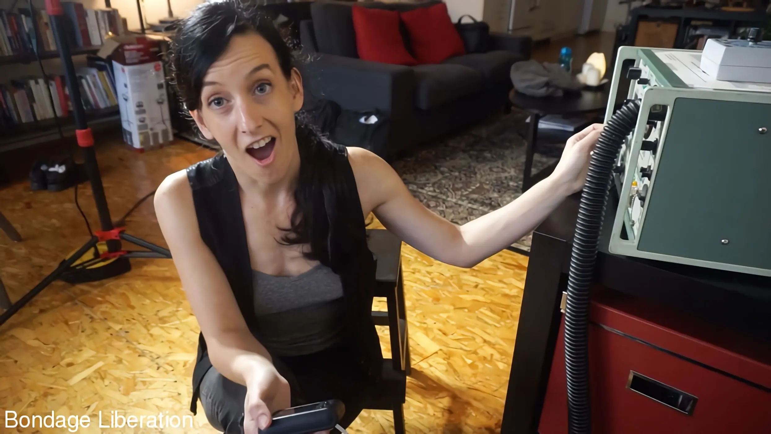 Kink Partners 'Ahorra tu aliento' protagonizando Dart_Tech (foto 23)