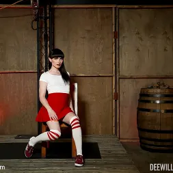 Dee Williams に 'Kink Partners' in Bound Up Natalie (Part 3 of 3) (サムネイル 5)