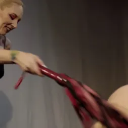 Delirious Hunter に 'Kink Partners' 妄想ハンターの新しいおもちゃ (サムネイル 4)