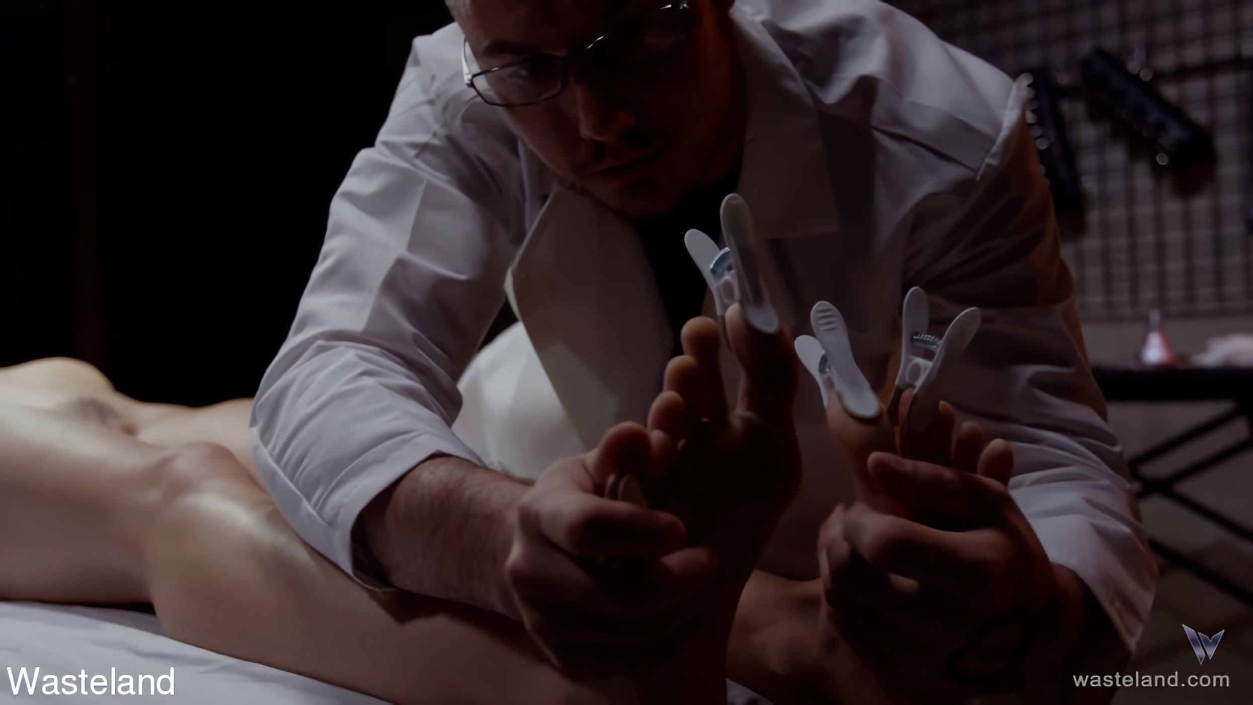 Kink Partners 'Doctor Horrible' starring Delirious Hunter (Photo 6)