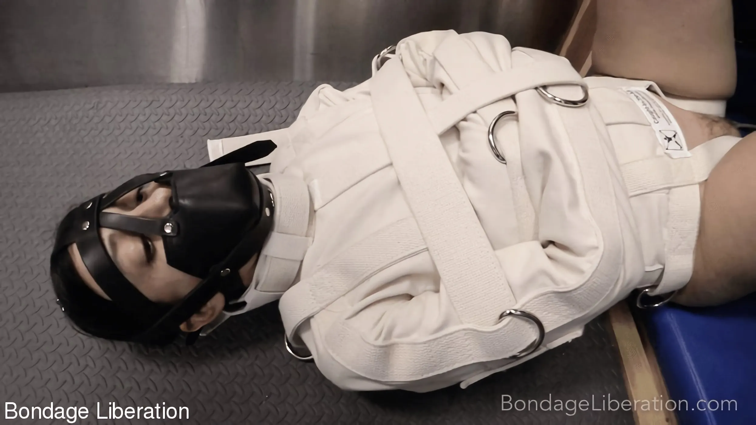 Kink Partners 'Un poquito loco' protagonizando Elise Graves (foto 21)