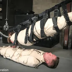 Elise Graves en 'Kink Partners' Una mamada suspendida (Miniatura 14)