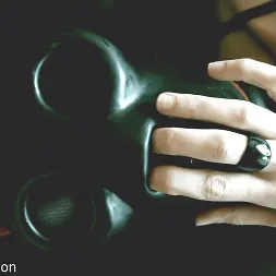 Elise Graves en 'Kink Partners' Placer extraterrestre (Miniatura 25)