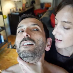 Elise Graves en 'Kink Partners' Todo ahogado (Miniatura 11)