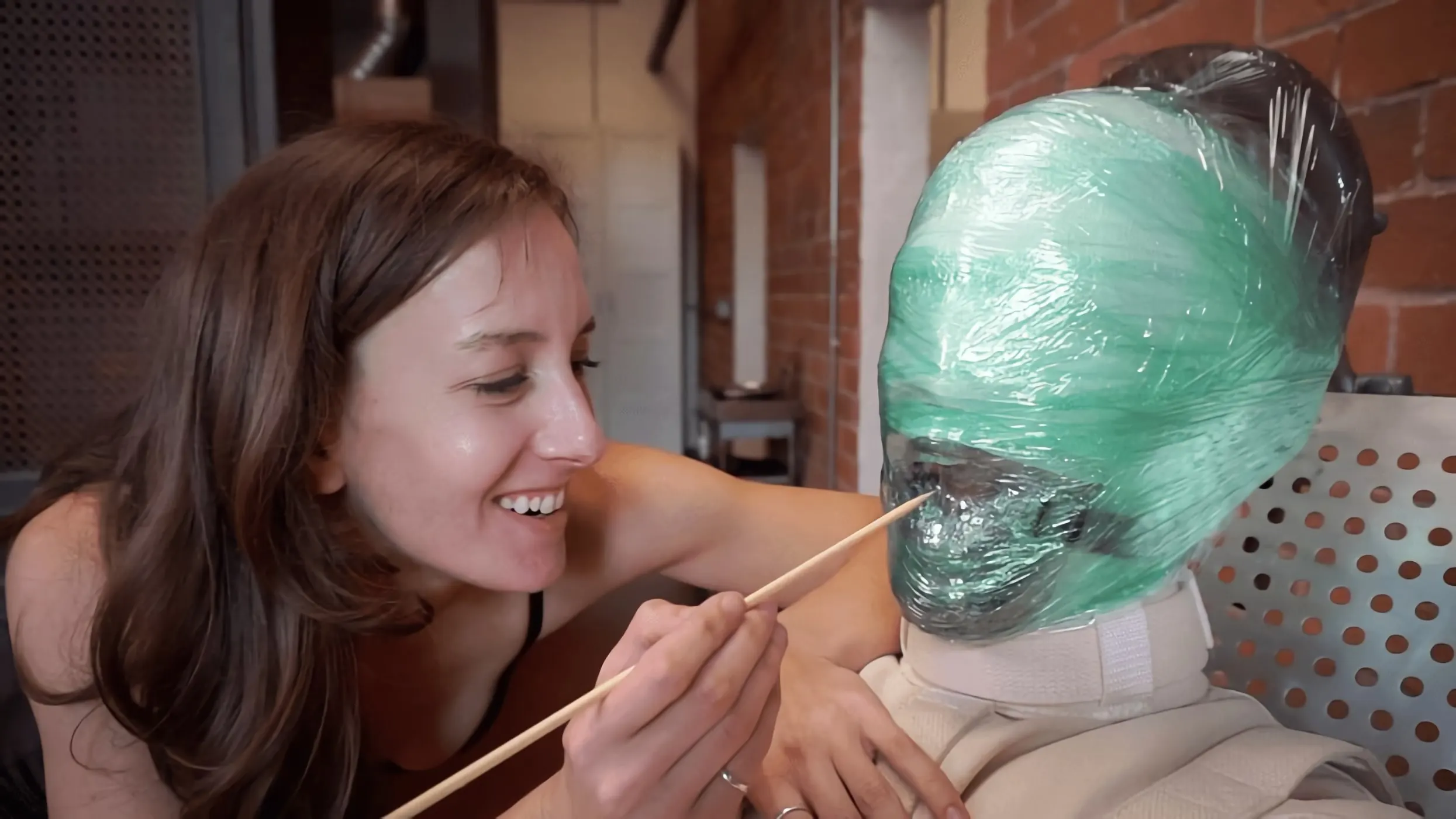 Kink Partners 'Toca tu propia trompeta, segunda parte' protagonizando Elise Graves (foto 8)