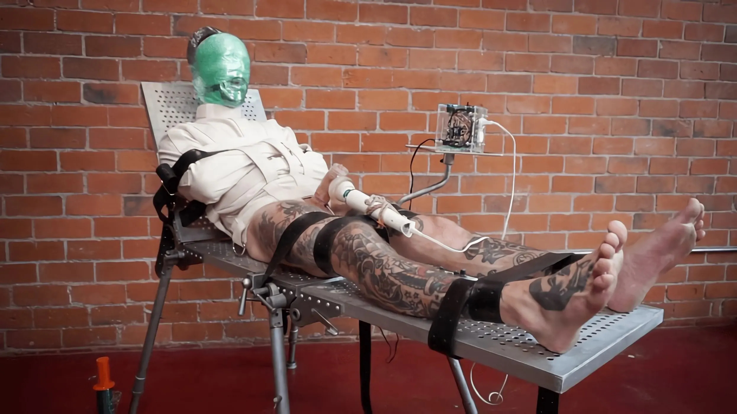 Kink Partners 'Toca tu propia trompeta, segunda parte' protagonizando Elise Graves (foto 11)