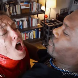 Elise Graves en 'Kink Partners' Audiencia cautiva (Miniatura 17)