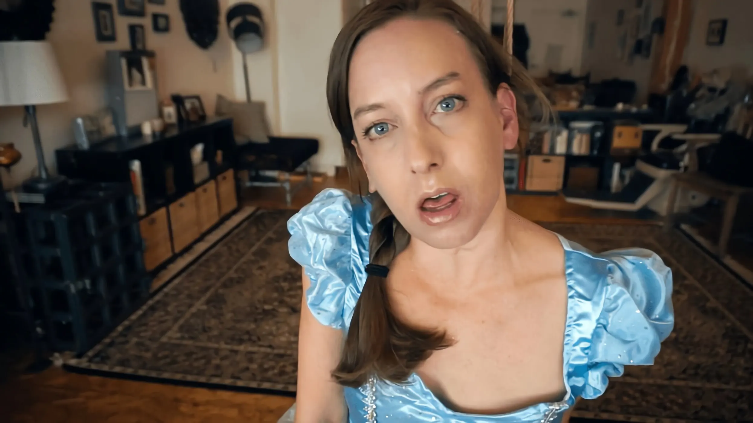 Kink Partners 'Cenicienta se ahoga' protagonizando Elise Graves (foto 8)