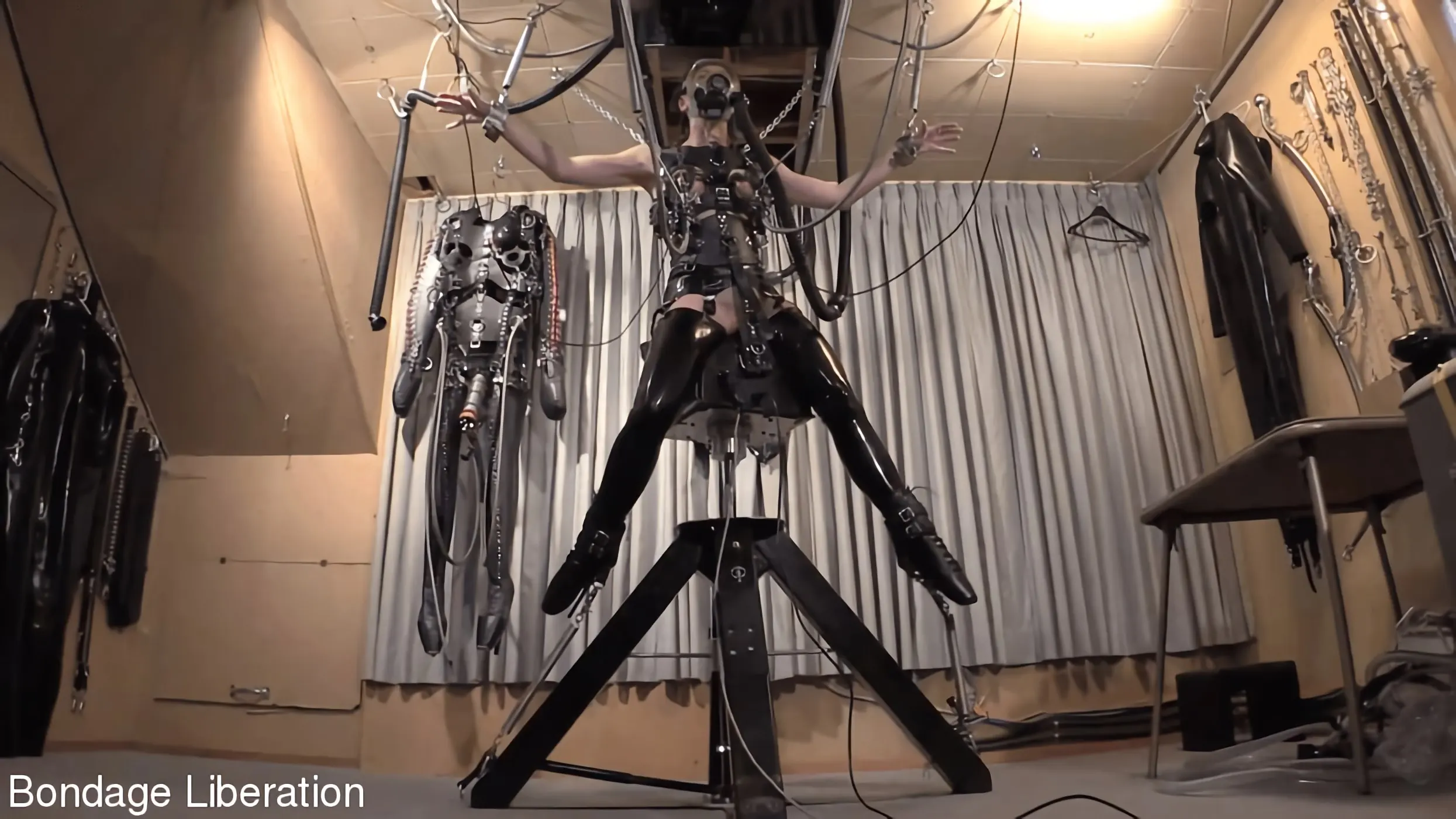 Kink Partners 'Comodidades de las criaturas' protagonizando Elise Graves (foto 13)