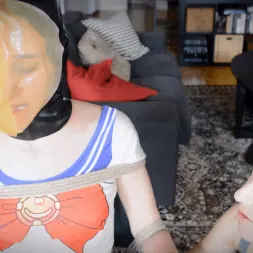 Elise Graves en 'Kink Partners' Llora por la luna de Hood (Miniatura 11)