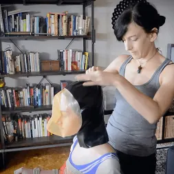 Elise Graves en 'Kink Partners' Llora por la luna de Hood (Miniatura 20)