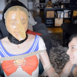 Elise Graves に 'Kink Partners' フードムーンを叫ぶ (サムネイル 17)