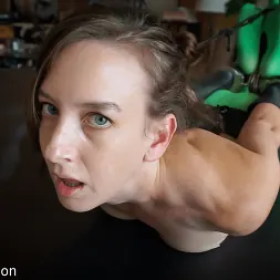 Elise Graves en 'Kink Partners' Al grano (Miniatura 8)