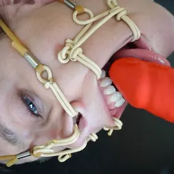 Elise Graves en 'Kink Partners' En el paraíso de los cerdos (Miniatura 18)