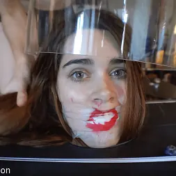 Elise Graves en 'Kink Partners' Fruta al alcance de la mano (Miniatura 6)