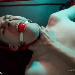 Elise Graves en 'Kink Partners' Tomar el pelo (Miniatura 13)