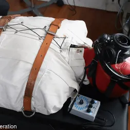 Elise Graves en 'Kink Partners' Alguien está emocionado (Miniatura 14)