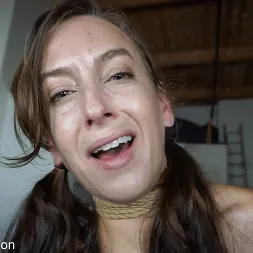 Elise Graves en 'Kink Partners' Sufriendo por ti (Miniatura 9)